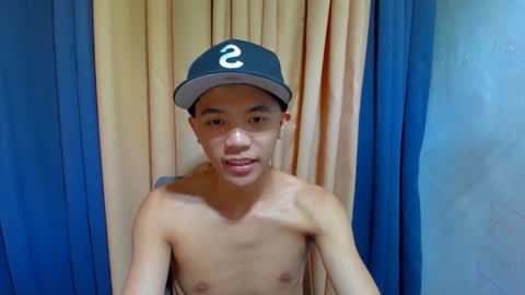 Snapshot of mr_fucker213 chatting on March 2026 05:44:01 AM mr fucker213 online show from March 2026 05:44:01 AM