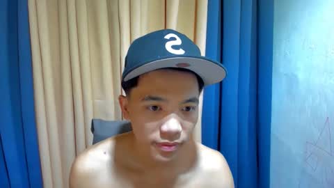 Snapshot of mr_fucker213 chatting on March 2026 07:25:02 AM mr fucker213 online show from March 2026 07:25:02 AM