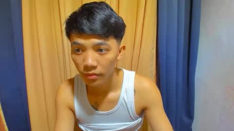 Snapshot of mr_fucker213 chatting on April 2026 02:33:01 PM mr fucker213 online show from April 2026 02:33:01 PM