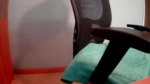 Snapshot of mr_funtease chatting on March 2026 11:32:01 PM Fit and Fun....10 Hung online show from March 2026 11:32:01 PM