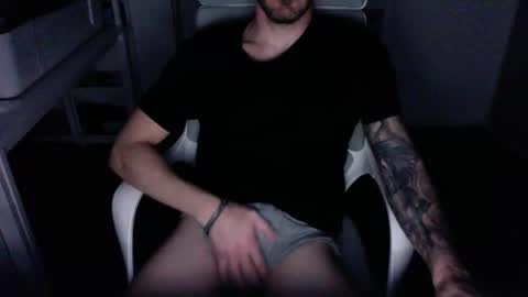 mr_gi89 online show from April 2026 08:24:02 PM