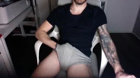 mr_gi89 online show from April 2026 09:39:33 PM