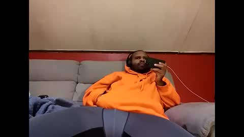 Snapshot of mr_irvin chatting on October 2025 05:18:01 AM mr_irvin online show from October 2025 05:18:01 AM