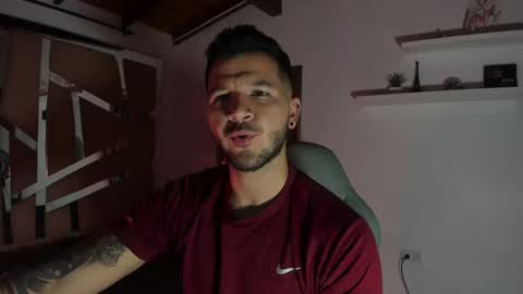 MIKEE online show from March 2025 03:02:02 AM