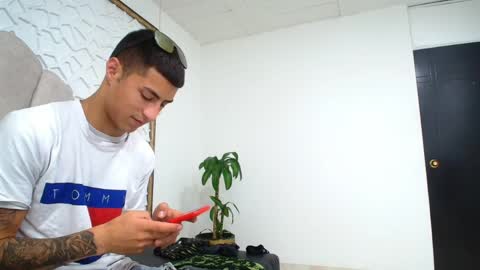 Mr Porn  online show from April 2026 07:58:02 PM