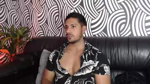 AARON online show from December 2024 09:00:01 AM