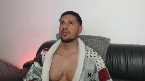 AARON online show from April 2026 03:53:02 AM