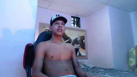 mr_stiven_ online show from February 2025 05:58:01 AM