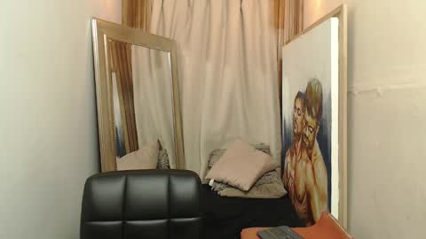 mr_stiven_ online show from December 2025 03:58:02 AM