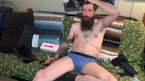 Snapshot of mr_valdor chatting on December 2024 02:42:01 AM Valdor online show from December 2024 02:42:01 AM