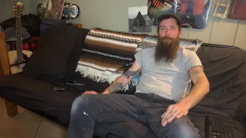 Snapshot of mr_valdor chatting on December 2024 12:37:02 AM Valdor online show from December 2024 12:37:02 AM