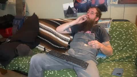 Snapshot of mr_valdor chatting on January 2025 11:06:01 PM Valdor online show from January 2025 11:06:01 PM