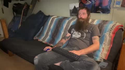 Snapshot of mr_valdor chatting on October 2025 11:14:01 PM Valdor online show from October 2025 11:14:01 PM