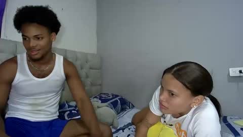 mrandms01 online show from May 2026 12:52:01 AM