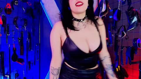 Snapshot of mranii_queen_bdsm_ chatting on January 2026 03:43:01 AM mranii_queen_bdsm_ online show from January 2026 03:43:01 AM