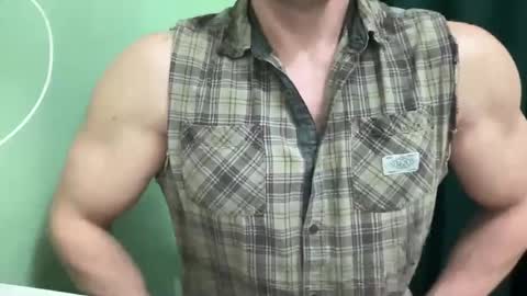 Mrbiceps23 online show from December 2024 06:44:01 AM