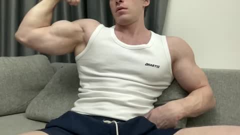 Mrbiceps23 online show from January 2025 02:04:01 PM