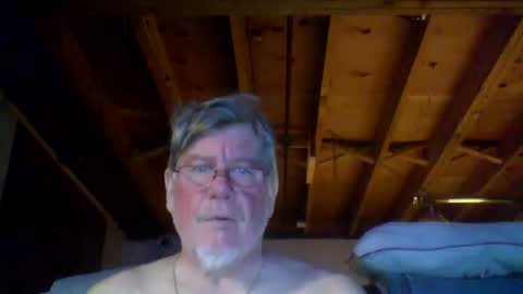 Snapshot of mrblade666 chatting on April 2026 11:48:01 PM mrblade666 online show from April 2026 11:48:01 PM