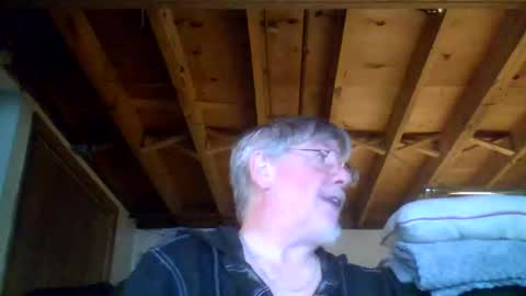 Snapshot of mrblade666 chatting on April 2026 11:13:02 AM mrblade666 online show from April 2026 11:13:02 AM