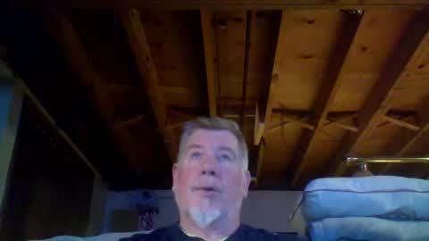Snapshot of mrblade666 chatting on May 2026 10:32:01 AM mrblade666 online show from May 2026 10:32:01 AM
