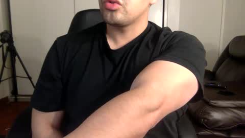 Snapshot of mrbree chatting on December 2024 04:41:02 AM Mr Bree online show from December 2024 04:41:02 AM