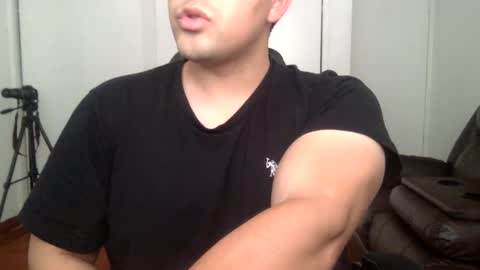 Snapshot of mrbree chatting on January 2025 11:40:01 PM Mr Bree online show from January 2025 11:40:01 PM