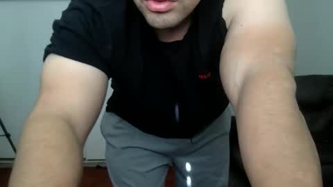 Snapshot of mrbree chatting on November 2025 07:50:02 PM Mr Bree online show from November 2025 07:50:02 PM