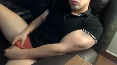 Snapshot of mrbree chatting on April 2026 12:15:01 AM Mr Bree online show from April 2026 12:15:01 AM