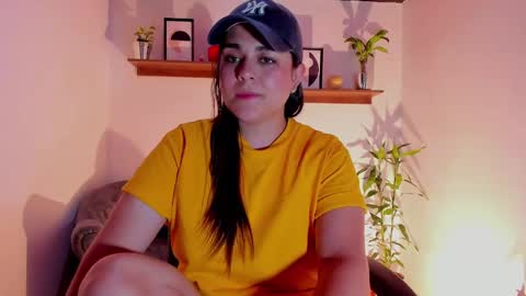 Laura online show from January 2025 06:43:02 AM