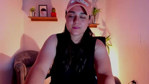 Laura online show from February 2025 07:23:01 AM