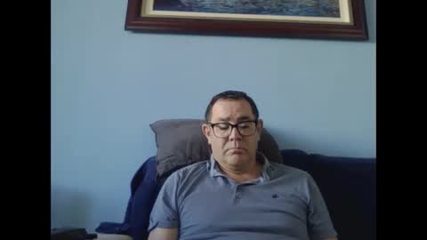 Snapshot of mrcaruso chatting on January 2026 10:28:02 AM Mrcaruso online show from January 2026 10:28:02 AM