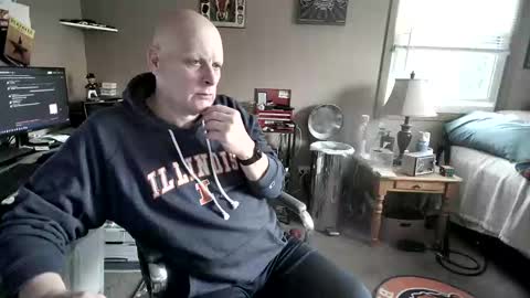 Snapshot of mrclean_55 chatting on October 2025 07:37:01 PM MrClean55 online show from October 2025 07:37:01 PM