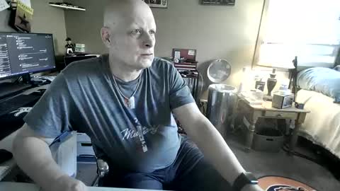 Snapshot of mrclean_55 chatting on November 2025 04:30:02 PM MrClean55 online show from November 2025 04:30:02 PM