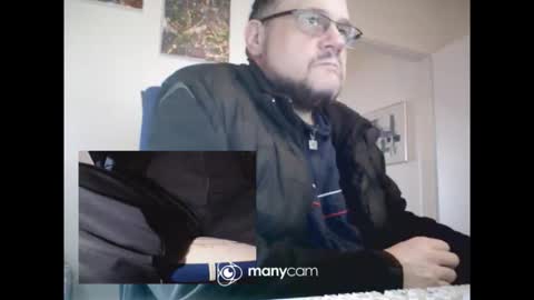 Snapshot of mrduplo1975 chatting on February 2026 10:23:01 AM MrJohnsen1975 online show from February 2026 10:23:01 AM