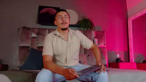 Mr Fox online show from February 2026 07:46:01 PM