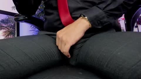 MrFrank. online show from December 2024 01:28:02 PM