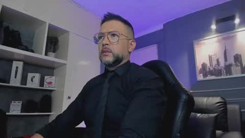 MrFrank. online show from September 2025 11:36:02 AM