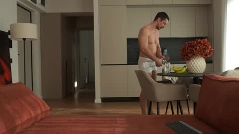 juan luis online show from November 2025 09:04:02 AM