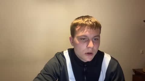 Snapshot of mrheat_ chatting on October 2025 07:35:02 PM Max online show from October 2025 07:35:02 PM