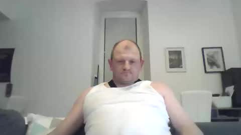 Snapshot of mrhotsex69 chatting on April 2026 01:42:02 AM mrhotsex69 online show from April 2026 01:42:02 AM