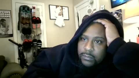 Snapshot of mrknowpussy chatting on January 2025 03:15:02 AM mrknowpussy online show from January 2025 03:15:02 AM