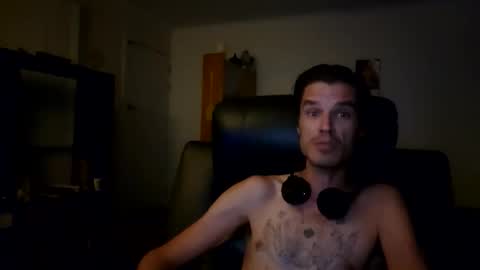 Snapshot of mrlcock85 chatting on November 2025 08:39:02 AM mrlcock85 online show from November 2025 08:39:02 AM