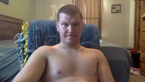 mrlongm8 online show from November 2025 02:28:01 PM