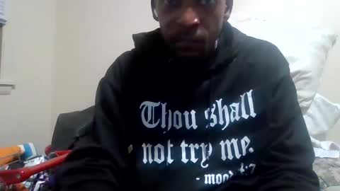 Snapshot of mrluvits chatting on January 2025 10:12:02 AM MrLuvits online show from January 2025 10:12:02 AM