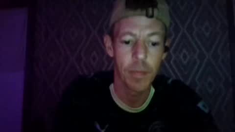 Snapshot of mrniceguyry chatting on April 2026 12:25:02 AM mrniceguyry online show from April 2026 12:25:02 AM