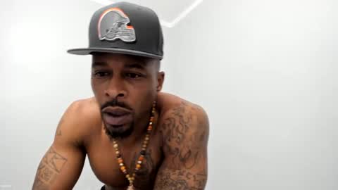 Snapshot of mromg007 chatting on December 2024 09:52:01 PM mromg007 online show from December 2024 09:52:01 PM