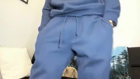 Snapshot of mromg007 chatting on February 2025 06:59:01 PM mromg007 online show from February 2025 06:59:01 PM