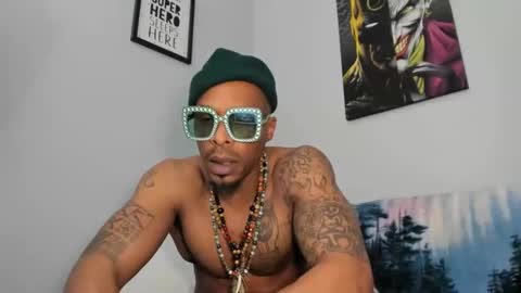 Snapshot of mromg007 chatting on February 2025 01:05:01 AM mromg007 online show from February 2025 01:05:01 AM