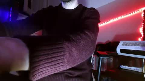 Snapshot of mrrogu3 chatting on March 2026 05:50:02 PM MrRogue online show from March 2026 05:50:02 PM