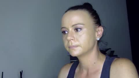 mrs_bunny_swing online show from April 2026 11:33:01 AM